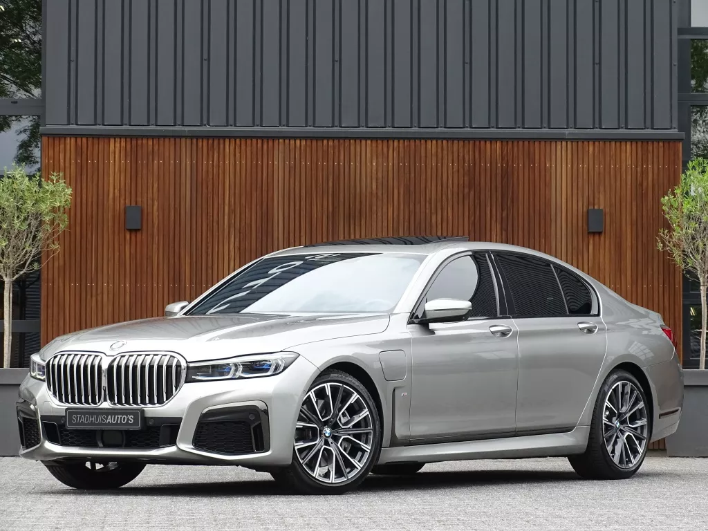 BMW 7 Serie 745e 394PK M-Sport / Individual / Laser / 360&deg; / Harman Kardon