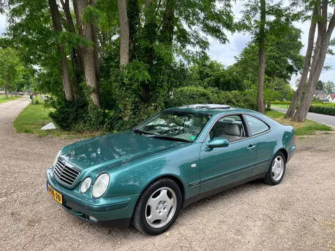 Mercedes-Benz CLK-klasse Coup&eacute; 320 Sport