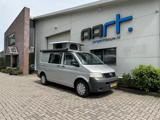 Volkswagen Transporter T5 Camper (Uniek model)