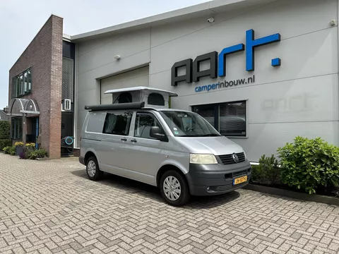 Volkswagen Transporter T5 Camper (Uniek model)