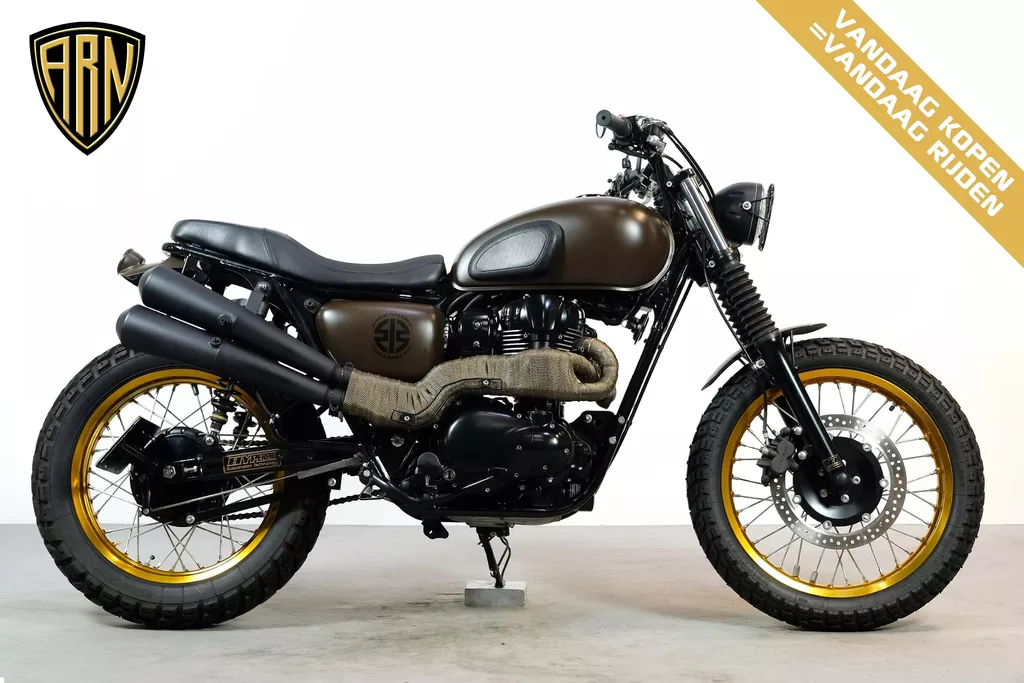 Kawasaki W800 PREMIUM SCRAMBLER