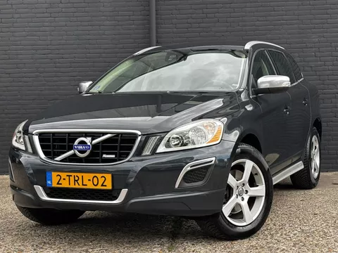 Volvo XC60 2.0 T5 Summum R-DESIGN|PDC|LEDER|CRUISE|NAVI|NWE APK