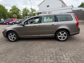 Volvo V70 2.4D,AUT.120kw/163pk,Summum,2009
