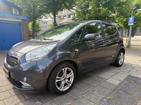 Kia Venga 1.6 CVVT AUTOMAAT DynamicLine Airco