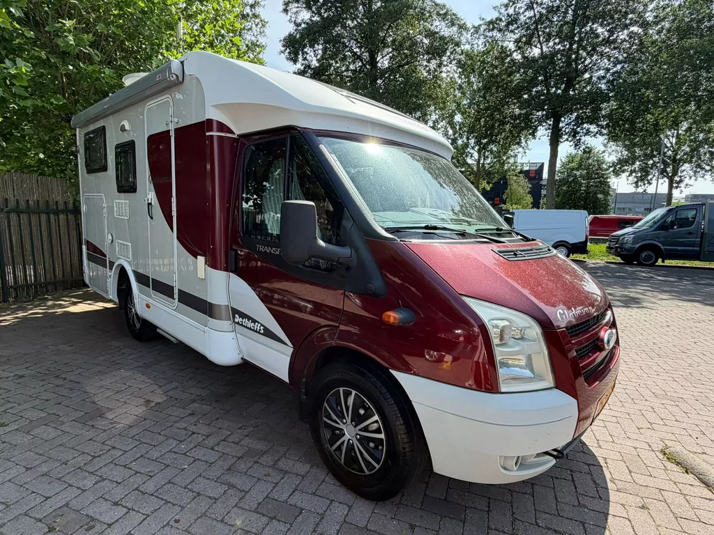 Dethleffs GLOBEVAN 01 Zeer nette Camper Satelliet Solar Airco Douche
