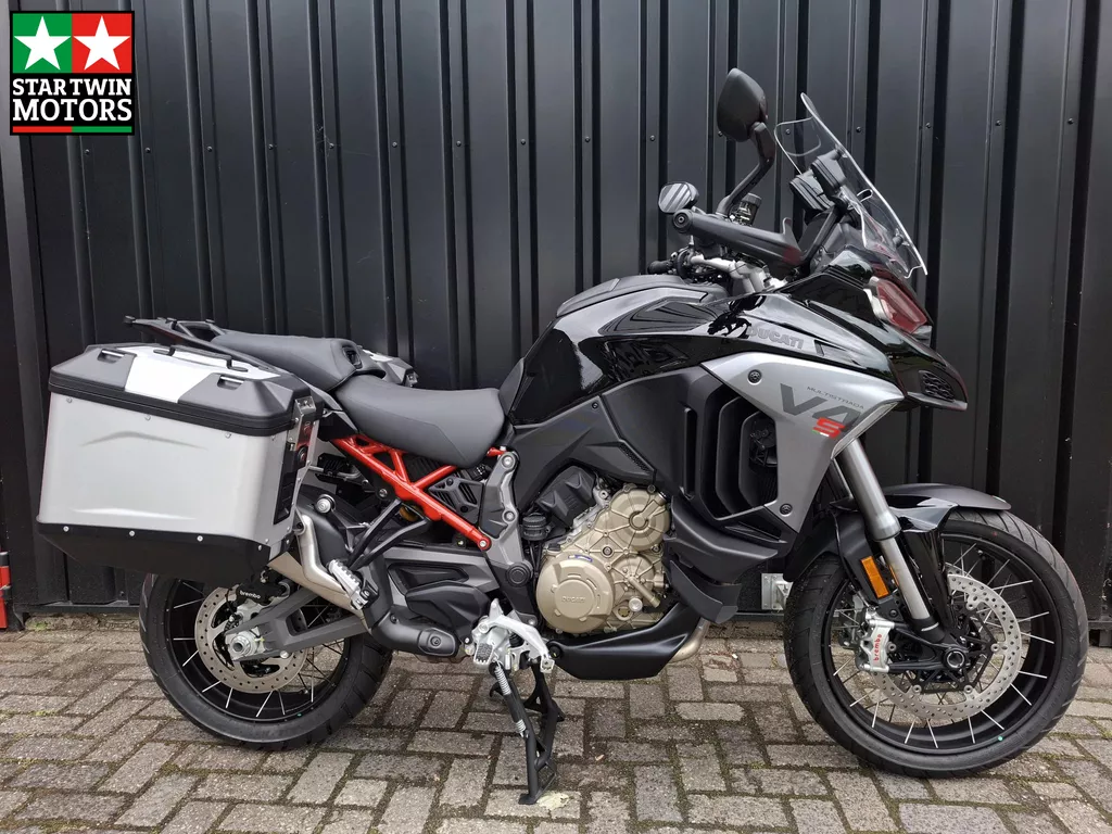 Ducati Multistrada V4 S Radar Spoked Wheels INCL Adventure Touring Pack!