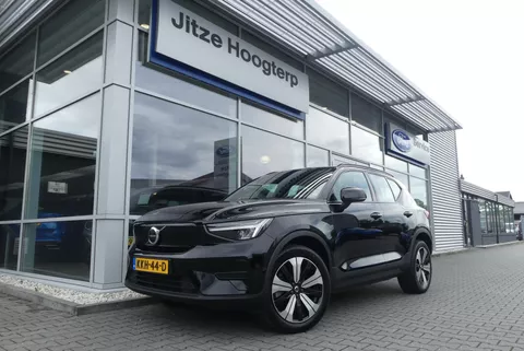 Volvo XC40 Recharge Core 70 kWh WINTER PACK, CRUISE, CLIMA, NAVI, CAMERA, PDC V&amp;A, APPLE CARPLAY, STANDKACHEL, 48.405KM