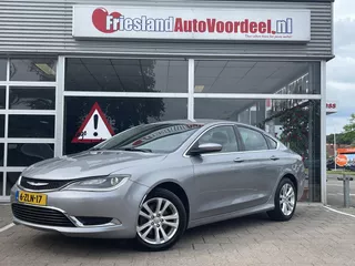 Chrysler 200 ltd /Automaat/Cruise/Climate/Navi/Keyless/Stoel- stuur verw./APK 06-2027/