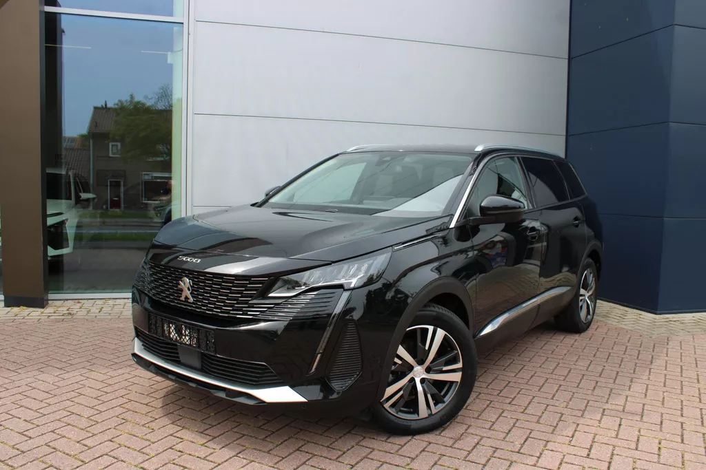 Peugeot 5008 1.2 PureTech 130pk Allure Pack 7-zits Airco Navi Camera Carplay 46.426km
