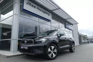 Volvo XC40 1.5 T4 Plug-in hybrid Essential Bright FACELIFT, WINTER PACK, CRUISE, CLIMA, NAVI, CAMERA, PDC V&amp;A, APPLE CARPLAY/ANDROID AUTO, STANDKACHEL, 17.697KM