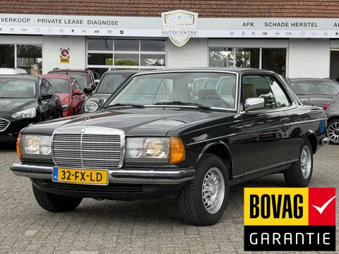 Mercedes-Benz 200-280 (W123) 230 CE