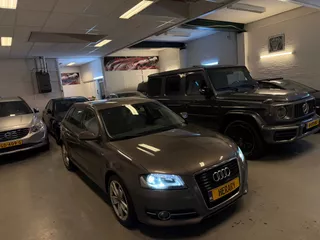 Audi A3 Sportback 1.6 TDI 5-DOORS S-LINE CLIMA LED