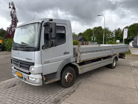 Mercedes-Benz ATEGO 815
