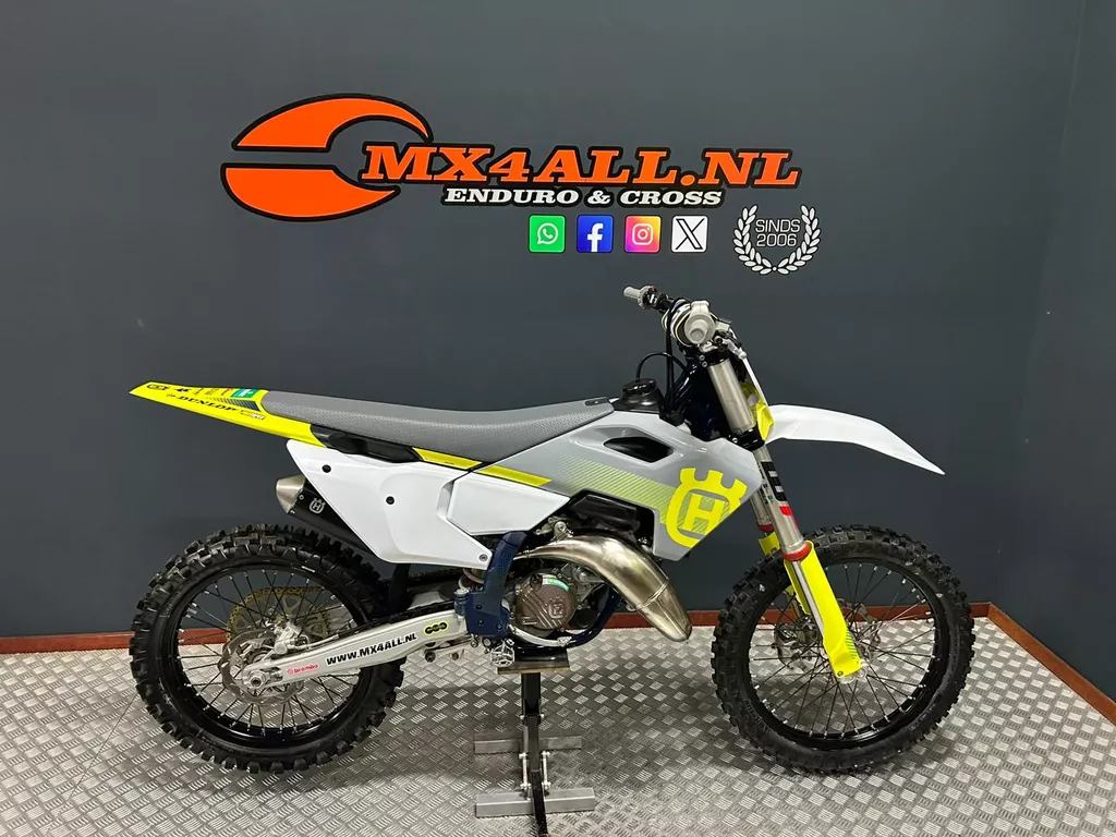 KTM 125 Husqvarna TC TBi 2024 no KTM 125 SX