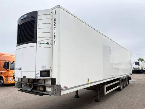 Montracon Carrier ,BPW drumbrakes,  247 width, 260 cm height, Schreiber, Writer