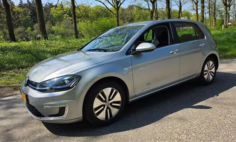 Volkswagen E-Golf - NL Auto - Keurige staat - Rijdt perfect