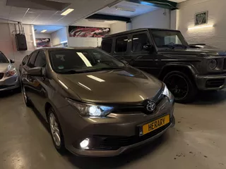 Toyota Auris 1.8 Hybrid 5-Doors Navi Clima Bj-19