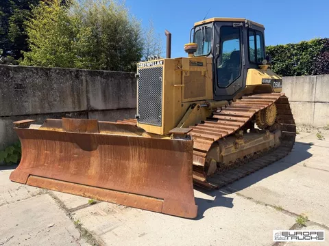 Caterpillar D5M LGP EU Machine - Good Tracks T07440