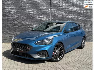 Ford Focus 2.3 EcoBoost ST-3 Automaat|Camera|HUD|B&amp;O|El. Stoelen|Matrix Led|BLIS