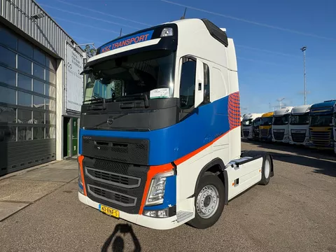 Volvo FH I parc cool sideskirts/NL truck/2x Tank/ 2019 prod