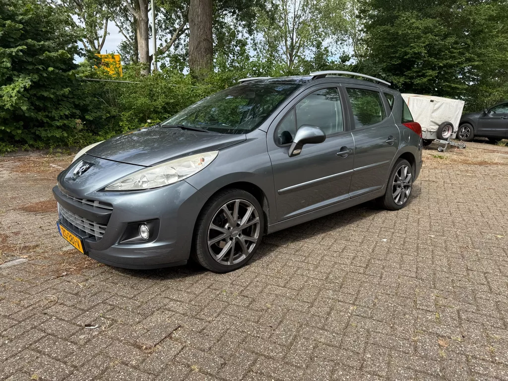 Peugeot 207 SW 1.4 VTi Active Panorama Airco Cruise