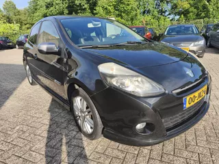 Renault Clio 1.6 16V 128 GT