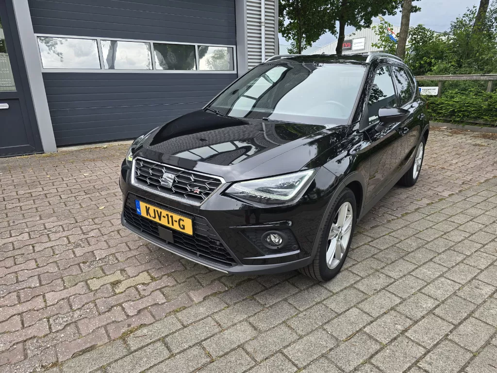 SEAT Arona 1.5 TSI FR navi keyless virtual