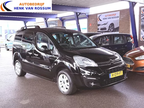 Citroen Berlingo 1.6 VTi Trekhaak | Panoramadak | PDC | Clima | Carplay.