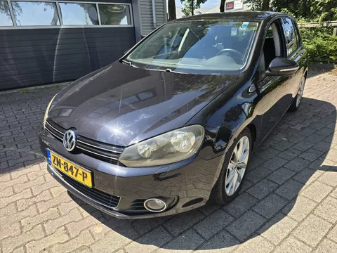 Volkswagen Golf 1.4 TSI STYLE 6 BAK