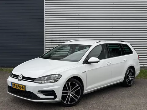 Volkswagen Golf Variant 1.6 TDI Highline Business R 7.5 / DSG / Virtual Cockpit / Adaptive Cruise / Dynaudio / 2017