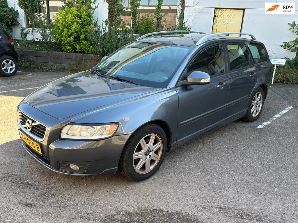 Volvo V50 1.6 D2 S/S R-Design Pro Edition / Airco / Parkeersensoren / EXPORT