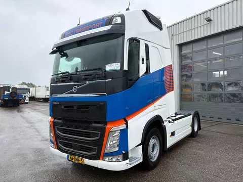 Volvo FH I parc cool sideskirts/NL truck/2x Tank/ 2019 prod