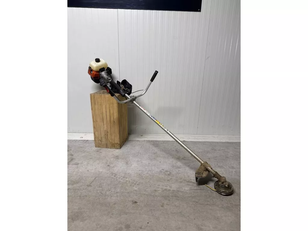 Husqvarna Dolmar bosmaaier MS 4200 2008