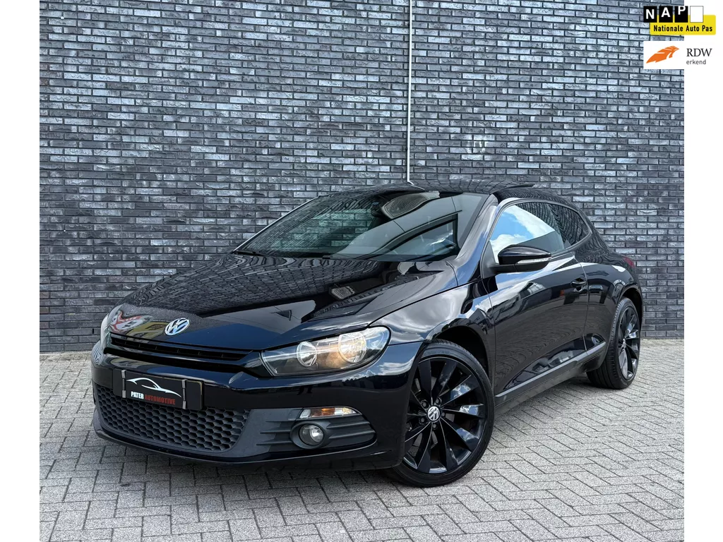 Volkswagen Scirocco 2.0 TSI Highline Plus Automaat|200pk|Pano|Cruise|PDC|Alcantara|+ Nieuwe APK