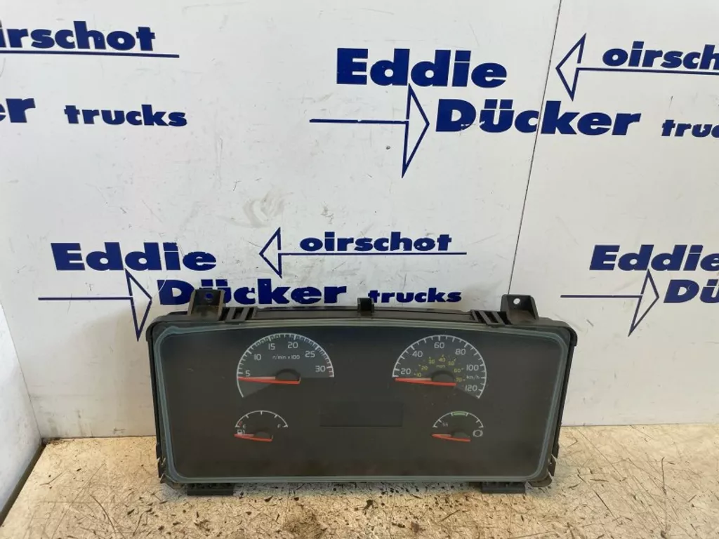 Volvo 20970723 / 20923423 / 21375852 / 2153672 / 22185295 INSTRUMENT CLUSTER