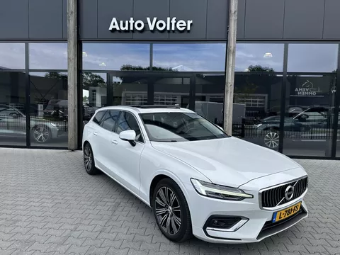 Volvo V60 2.0 B3 Inscription Pano|ACC|standkachel|trekhaak