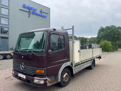 Mercedes-Benz 815 EURO 2 MANUAL / STEEL SUSPENSION