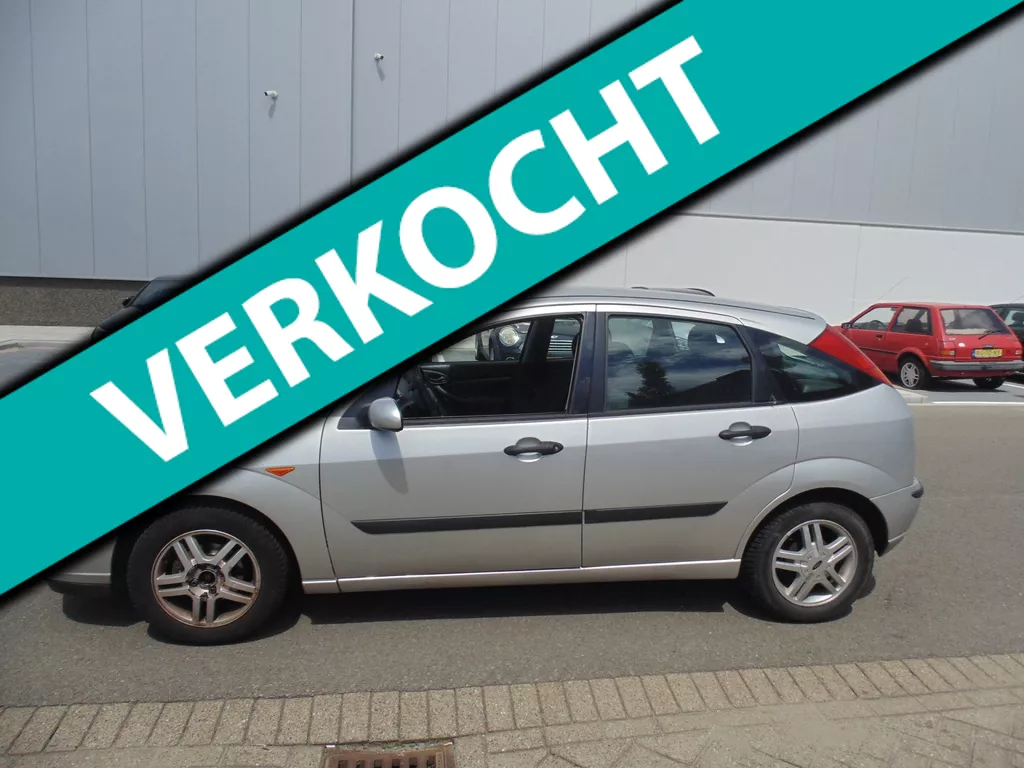 Ford Focus 1.6-16V Trend met airco 04-2027