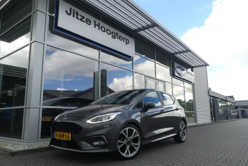 Ford Fiesta 1.0 EcoBoost ST-Line AFN. TREKHAAK, WINTER PACK, CRUISE, CLIMA, NAVI, PDC, APPLE CARPLAY/ANDROID AUTO, B&amp;O, LANE ASSIST, 77.824KM