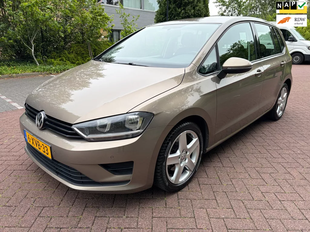 Volkswagen Golf Sportsvan 1.2 TSI Automaat / PDC / Trekhaak / Airco