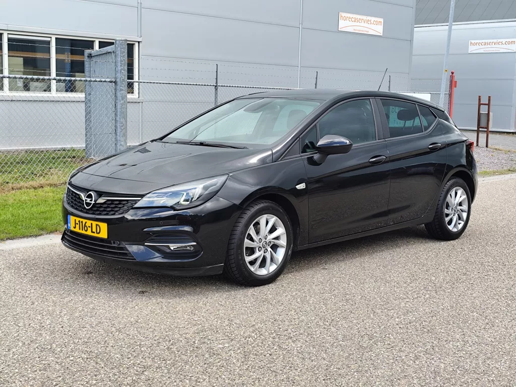 Opel Astra K 1.2 Edition Navi , Camera , Cruise.