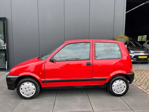 Fiat Cinquecento 20.000 km New condition 900 Young