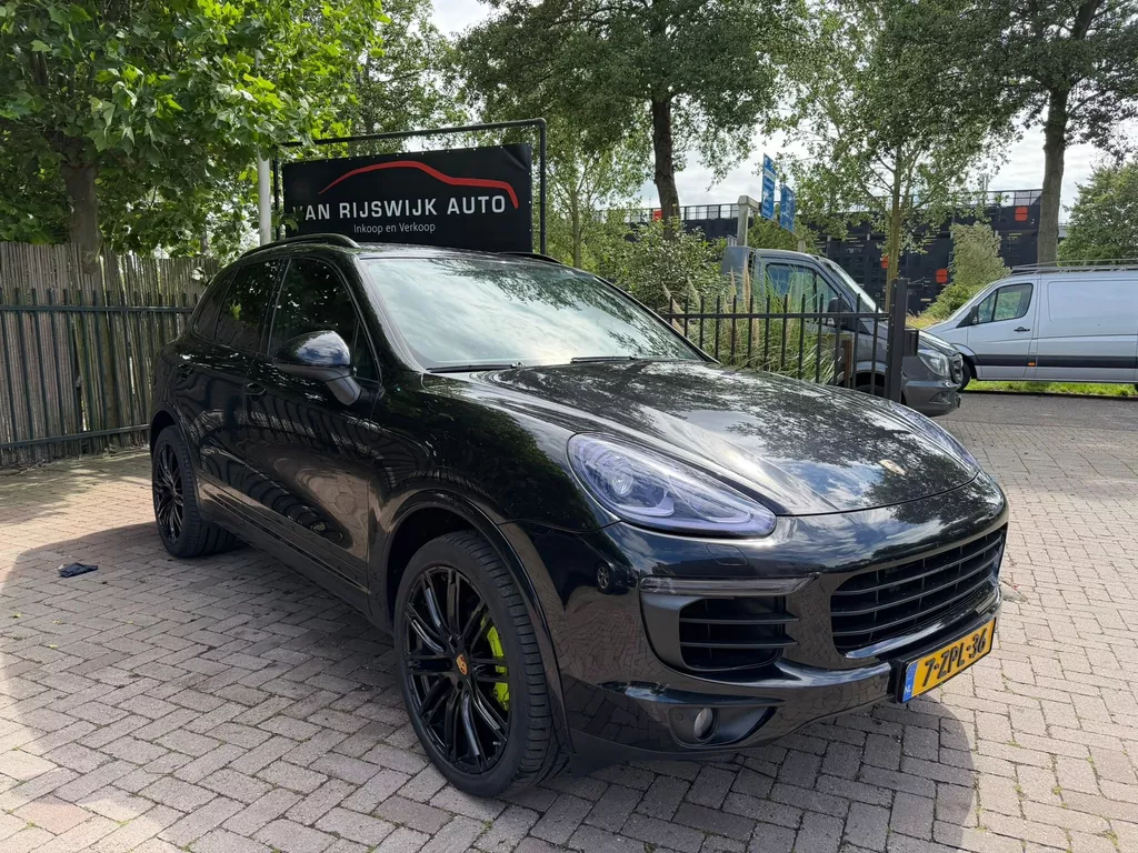 Porsche Cayenne 3.0 S E-Hybrid Xenon Camera Leder Dealer Ond