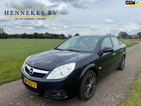 Opel Vectra 1.8-16V Executive Leder Clima Navi