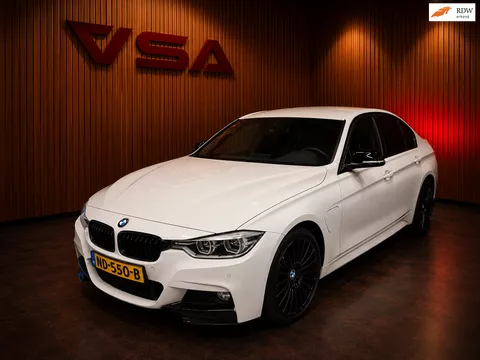 BMW 3-serie 330e|M-pakket|flippers|lederen interieur|B48 motor|87SOH|Cruise|PDC|Topstaat