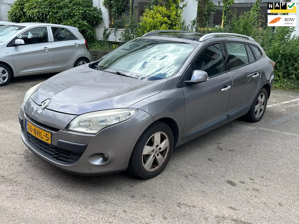 Renault M&eacute;gane Estate 1.4 TCe Dynamique/ Motorstoring/ Export