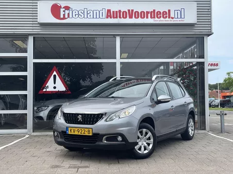 Peugeot 2008 1.2 PureTech Blue Lion /Cruise/Pano/DAB radio/Trekhaak/Distr vv 87.556 km/