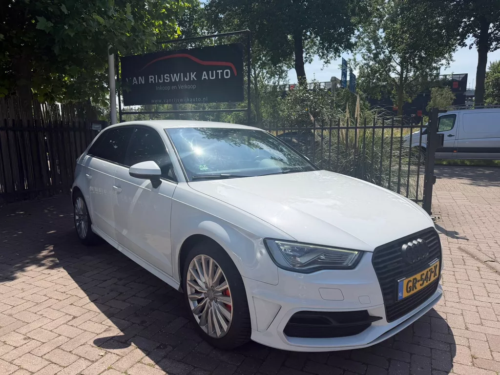 Audi A3 Sportback 1.4 e-tron PHEV Pro Line plus S-line Leder Clima Nwe Accu