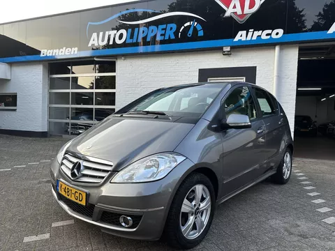 Mercedes-Benz A-klasse 160 BlueEFFICIENCY Edition 125 Classic /Nieuwe apk bij aflevering/Airco/Trekhaak/All season banden/Lm velgen/Navi