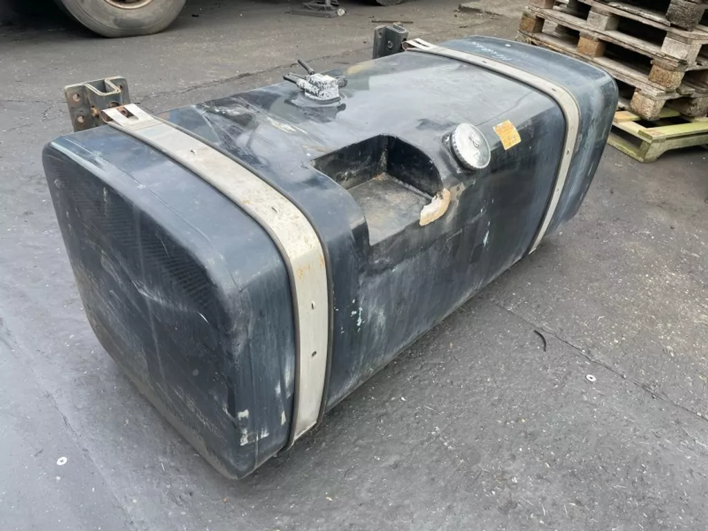 MAN 81.12201-5686 ALU BRANDSTOFTANK 600 LTR